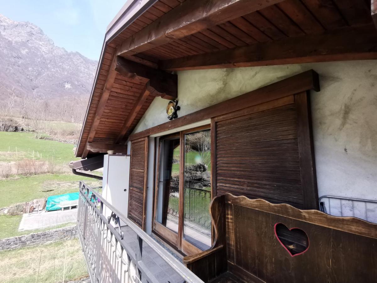 Chalet Lullaby Fiumenero Exteriör bild